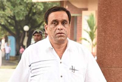 "Once lithium batteries are manufactured in India, the price of EVs will come down from Rs 30 lakh to Rs 16 lakh," Sudin Dhavalikar said. (File Photo)