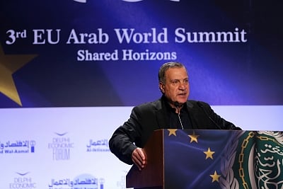 ATHENS, Oct. 29, 2018 (Xinhua) -- Palestinian Deputy Prime Minister and Minister of Information Nabil Abu Rudeineh addresses the 3rd EU-Arab World Summit in Athens, Greece, on Oct. 29, 2018. More than 500 delegates from over 30 countries, including heads of state and government, senior EU officials, ministers and influential business leaders and scholars participated in the 3rd EU-Arab World Summit entitled "Shared Horizons" here on Monday. (Xinhua/Marios Lolos/IANS)