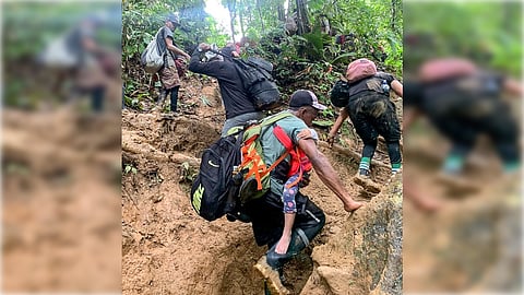 The paths through the Darién Gap between Panama and Columbia are muddy and challenging.(Courtesy of interviewees/RFA)