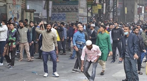 10 cops were injured in an attack by Jamaat during the Dhaka procession, and 11 were held. (IANS)