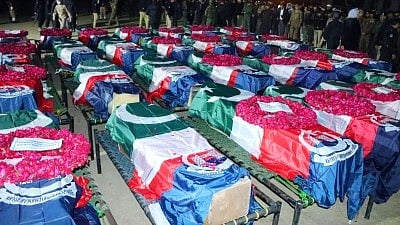 The outlawed Tehreek-e-Taliban Pakistan (TTP), which late last year called off its ceasefire with the government and carried out a series of attacks, including in a Peshawar police station in December, has taken responsibility for the blast. (IANS)