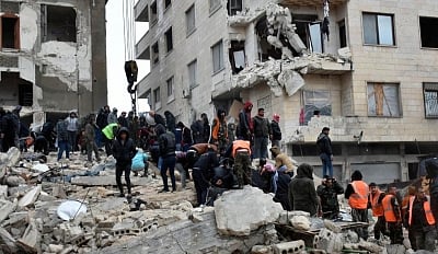 In a televised address to the nation, Turkey's Vice President Fuat Oktay said the number of overall deaths in the country as a result of Monday's quake currently stood at 3,419, while at least 20,534 people have been injured, reports CNN. (IANS)