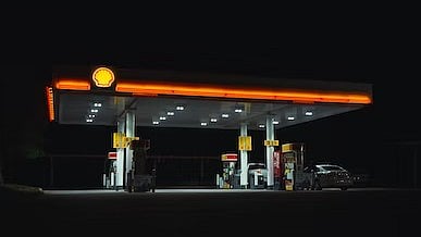 Now is the right time to grab a slice of apple pie for yourself. If you already own a fuel station, the time to deep dive into the expansion mode has arrived. (File Photo/Bryan P.M/Unsplash)