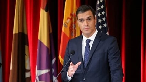 The Spanish PM underlined that Gomez and Minones "are both excellent public servants, with unquestionable career trajectories and an unbending commitment to the defense of the public interest".