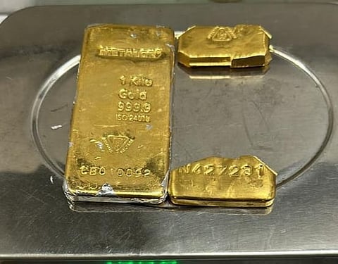The recovered gold along with packing material was seized under section 110 of the Customs Act. A case was also lodged in the matter.