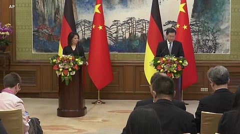 China has maintained that it is neutral in the conflict, while backing Russia politically, rhetorically and economically. (VOA)