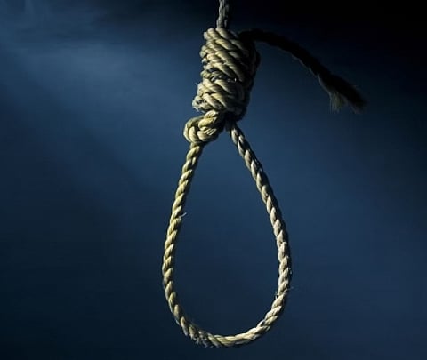 The NEET Aspirant was found hanging from the fan in his room when police reached the spot around 9 p.m. after breaking the gate.