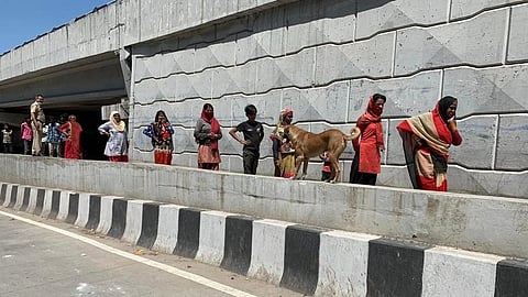 According to the advisory, the repair work will commence with the portion of the Sarita Vihar flyover from Ashram to Badarpur in the first and second phases. (IANS)