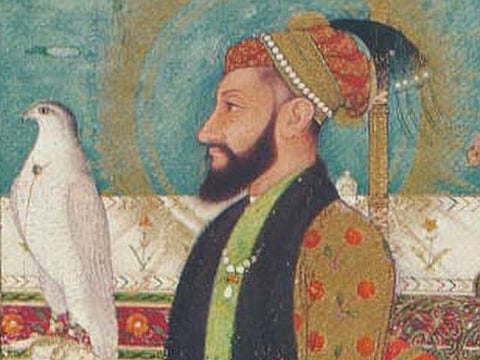 Who is Aurangzeb's descendent, please? He claimed that Aurangzeb and his ancestors were foreigners.