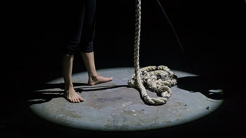 Manish Prajapat, a resident of Azamgarh in Uttar Pradesh, had come to Kota six months ago, he committed suicide. (Unsplash)