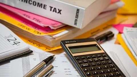 Data released by the Income Tax Department on Thursday shows that a healthy trend of increased compliance by taxpayers is continuing to grow.(IANS)