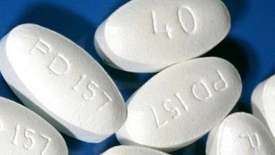 Statins -- atorvastatin, pravastatin, lovastatin, fluvastatin, simvastatin, rosuvastatin and pitavastatin (single-ingredient and fixed-dose combination products) -- are important medicines to lower a person’s risk of having cardiovascular events such as angina, heart attacks, and stroke. (Wikimedia commons)