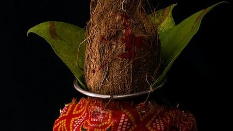 Ahmedabad, Gujarat: Gujarat's capital city Ahmedabad is well known for its lavish Navratri celebrations, especially the Garba and Dandiya Raas dances. Dancers in exquisite attire, traditional music, and magnificently adorned venues bring the city to life. (Unsplash)