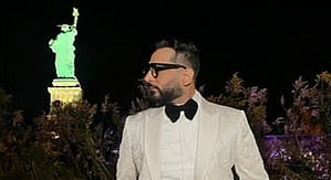 The event was attended by the who’s who of the Asian Community in the United States and included names such as Gaur Gopal Das, Chef Vikas Khanna, Seema Taparia, Elli Evram, Sarah Todd, and NYC Deputy Commissioner Dilip Kumar Chauhan to name a few. (Unsplush)