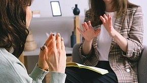 The Golden Hour in Stroke Treatment: The lack of awareness concerning stroke risks, symptoms, and treatment options gravely impacts the efficient utilization of the Golden Hour. (Wikimedia commons)