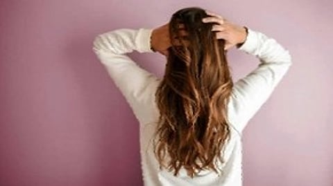 This festive season aim for flawlessly styled tresses as Amy Johnson, Global Lead Stylist at Dyson shares some essential hacks.(IANS)