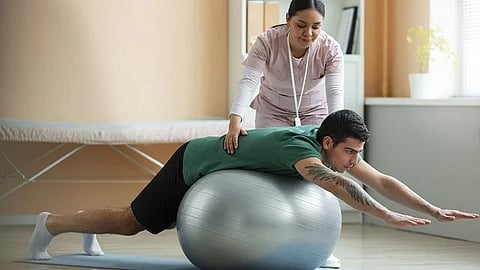 As more people seek holistic and natural alternatives to conventional healthcare, the synergy between chiropractic care and functional medicine is becoming an increasingly popular and effective approach. [