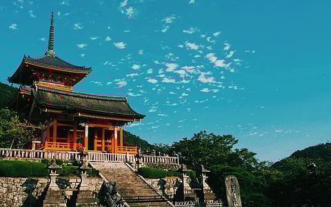 Clare’s wanderlust led her to plan an extended trip across Asia. She was drawn to the region’s rich history, diverse cultures, and the promise of adventure