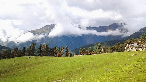 View of Tungnath mountains.