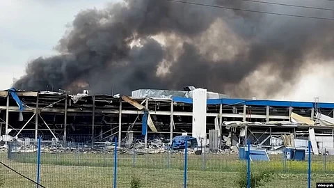 Firefighters said on August 23 that they have finally extinguished the blaze at a US-owned manufacturing plant in western Ukraine that was hit by Russian drones earlier this week.