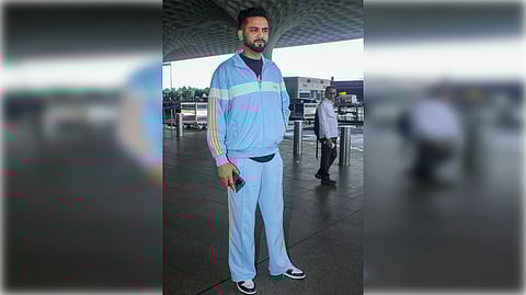 Mumbai: YouTuber Elvish Yadav poses for photos as he arrives at the airport in Mumbai on Saturday , September 28, 2024.