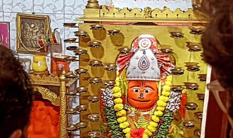 Ahmedabad, Gujarat, the Chamatkari Hanuman Temple, popularly known as the Visa Hanuman Temple