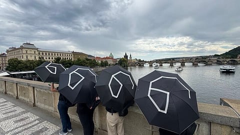“8888 Umbrella Strike” in Prague. The number eight in Burmese is written as “၈”.