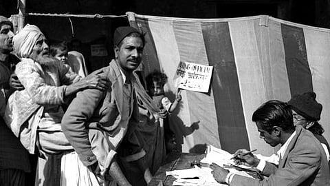 Image of how India Conducted its First general Election