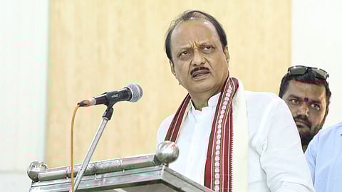 Image of DCM Ajit Pawar giving speech
