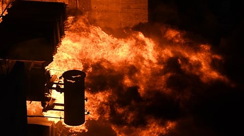 Lightning triggers fire at petroleum plant in Vizag