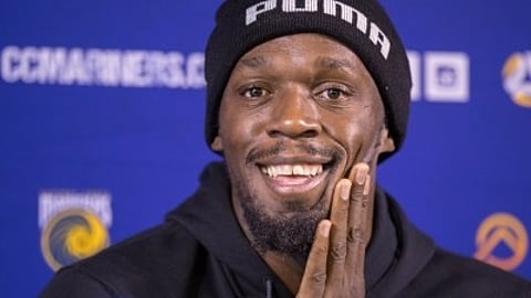 CENTRAL COAST, Aug. 21, 2018 (Xinhua) -- Jamaica's Usain Bolt attends a press conference with the Central Coast Mariners soccer team in Central Coast, Australia, Aug. 21, 2018. Usain Bolt attended the first day of training with Australia football club, the Central Coast Mariners.