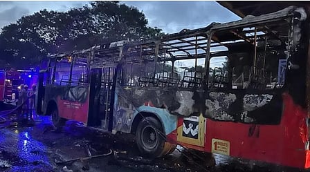 BMTC Driver’s Quick Thinking Saves 75 B'luru Passengers as Bus Catches Fire