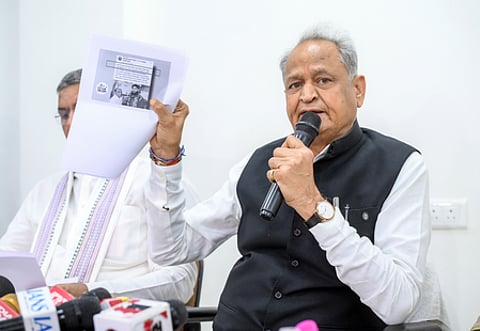 Jaipur: Congress leader Ashok Gehlot addresses a press conference at his residence in Jaipur on Tuesday, September 23, 2025