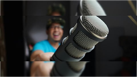 Let’s look at what the evidence says about the impacts of social media, what it does and doesn’t yet tell us about podcasts, and what this reveals about the need for accountability across digital platforms.