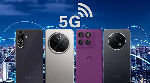 Four smartphones with distinct camera designs are displayed against a cityscape, highlighting 5G connectivity. The mood is futuristic and tech-focused.