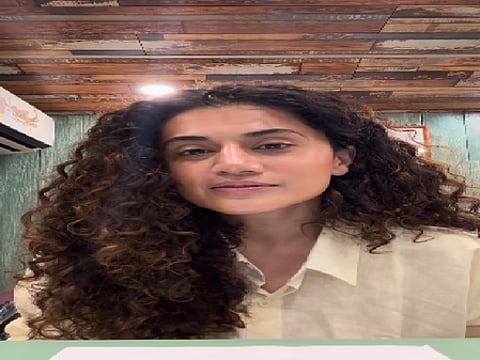 बजट से कोसो दूर अस्सी, तापसी पन्नू ने फिल्म देखने के लिए फैंस से की गुजारिश