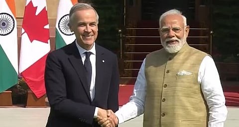 पीएम मोदी ने हैदराबाद हाउस में कनाडा के प्रधानमंत्री मार्क कार्नी से की मुलाकात