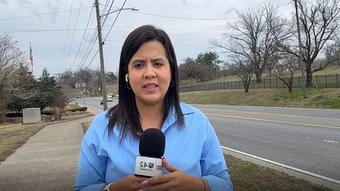 Estefany Rodríguez, a journalist with Nashville Noticias, on a ground report