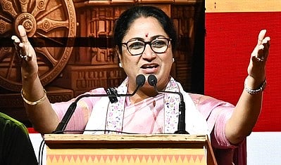 Delhi CM shares plan to integrate three hospitals into AIIMS-style super medical hub