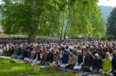 J&K Waqf Board announces detailed Eid-ul-Fitr prayer schedule