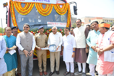Gujarat CM launches 182 new GSRTC buses to expand connectivity across all Assembly constituencies