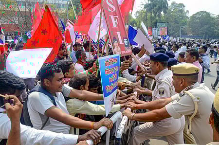 Students protest against govt over UGC in Patna, clash with police