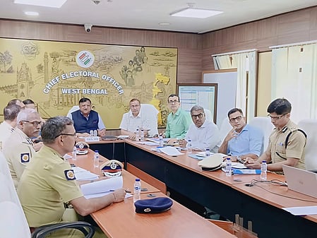 Bengal polls: EC puts transfer of 2 IPS officers on hold, others to be sent as observers