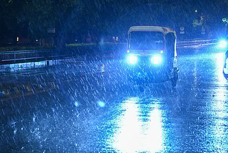 Overcast skies, gusty winds persist in Delhi after storm; IMD issues orange alert