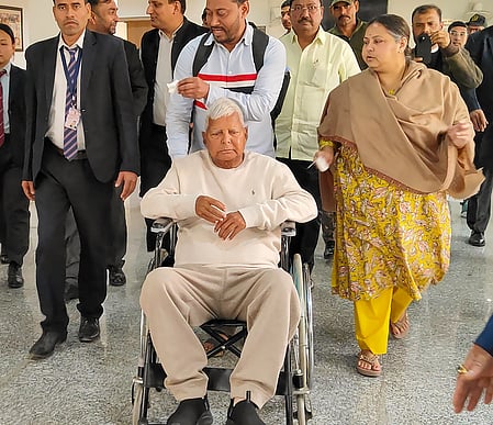 Delhi court nixes Lalu, Rabri pleas for unrelied documents in land-for-jobs case