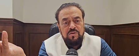 ‘India should play a mediator’: Congress, SP back Mohan Bhagwat’s statement on ongoing war