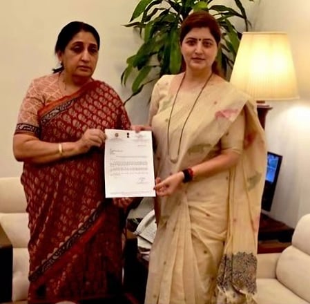 Maha: Rupali Chakankar resigns as Women’s Commission Chief amid Nashik godman row (Photo: IANS)