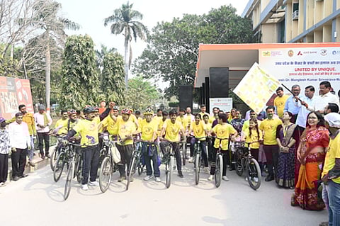 Gorakhpur Mayor supports cycle rally for better childhood cancer cure in UP