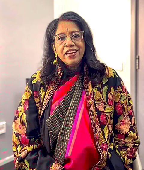 Kavita Krishnamurthy celebrates her 50th year in Bollywood on Indian Idol with Shreya Ghoshal & team