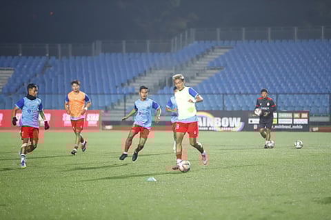 Aizawl, Chanmari lock horns in a highly anticipated derby in the Indian Football League (IFL) 2025-26 at the Rajiv Gandhi Stadium in Aizawl on Tuesday. Photo credit: AIFF